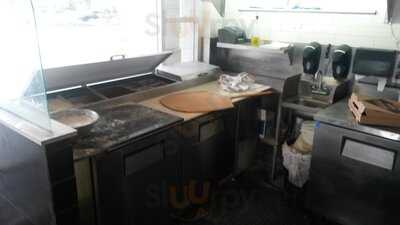 Manhattan Joe's Pizzeria