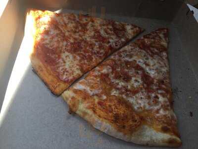 Manhattan Joe's Pizzeria