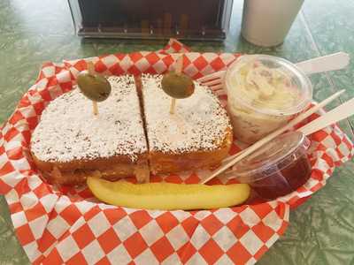 Bonnie's Best On 19th