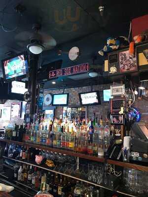 Challengers Sports Bar