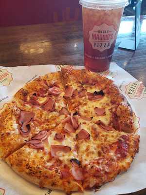Uncle Maddio's Pizza Joint