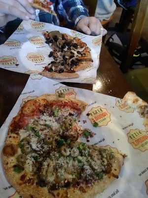 Uncle Maddio's Pizza Joint