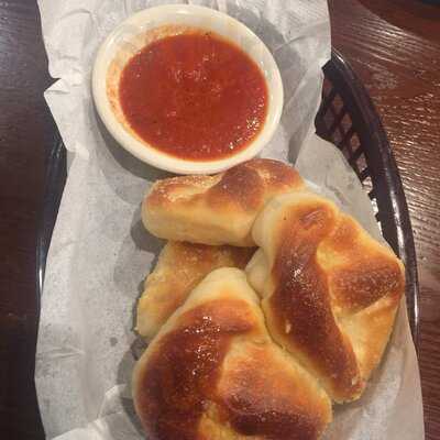 Napoli’s Pizza & Restaurant