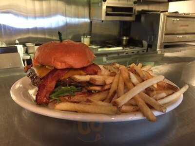 Ale House Pub & Eatery