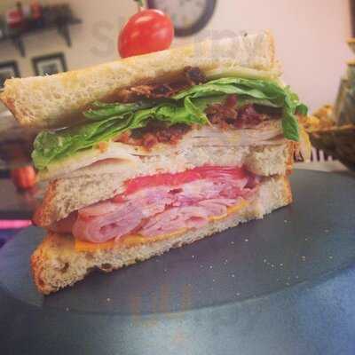 It's All So Yummy Cafe' And Hilton Head Ice Cream