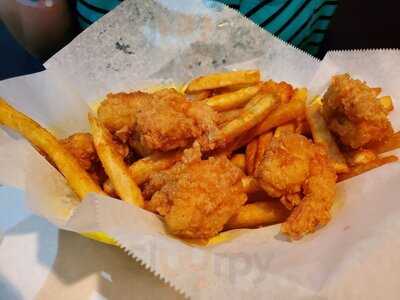 Pier 88 Boiling Seafood & Bar