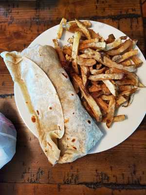 Tata's Burritos