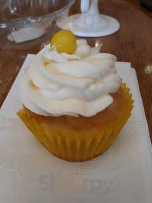 Good Cakes And Bakes Detroit