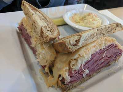 Mcalister's Deli - Southlands