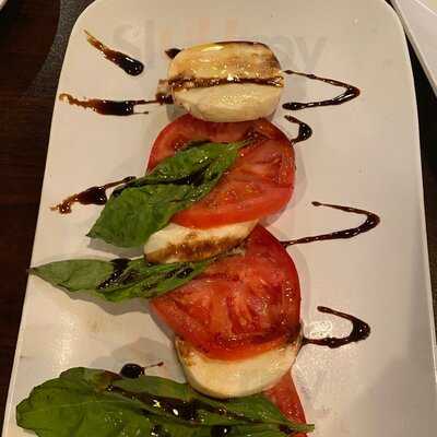 Sierra St. Kitchen & Cocktail