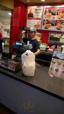 Raising Cane's Chicken Fingers