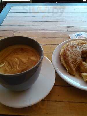 Pandor Artisan Bakery