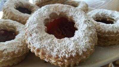 Pandor Artisan Bakery