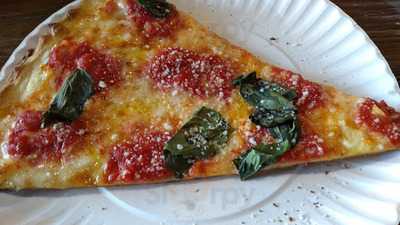 Round Pie Pizza Company