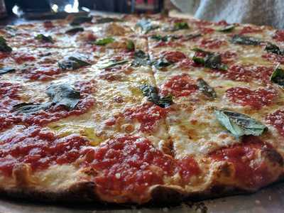 Round Pie Pizza Company