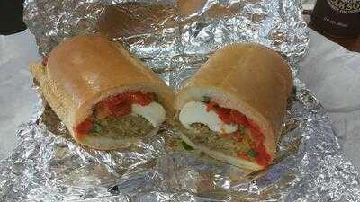 Manzo's Italian Deli