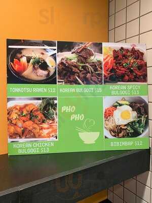 Pho Pho Vietnamese & Sushi