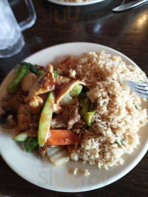 Red Bowl Asian Bistro