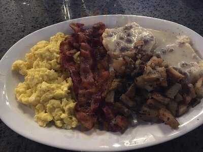 Virgola Wine & Oyster Bar