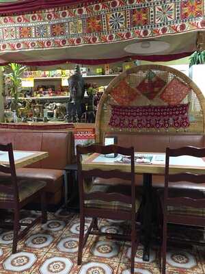 Swad Vegetarian Resaurant