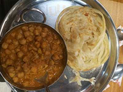 Sri Annapoorna Bhavan