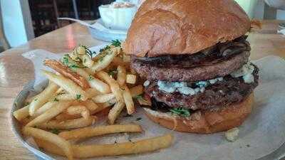 Weiland Brewery Restaurant 3