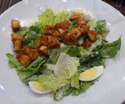 Twigs Bistro And Martini Bar