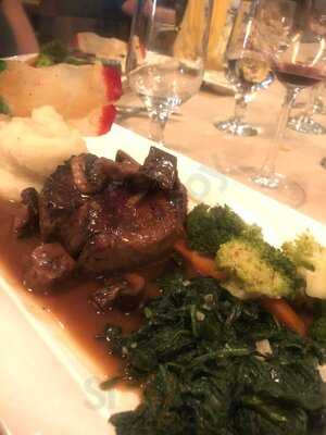 Andella's Brickoven Pizzeria & Restaurant