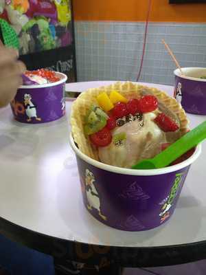 Yo Craze Frozen Yogurt