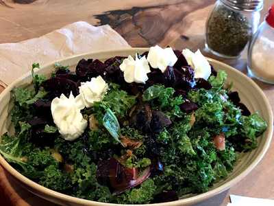 Jules Thin Crust Pizza