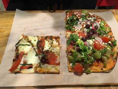 Jules Thin Crust Pizza