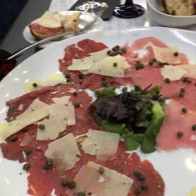 Off The Hook Seafood And Chophouse