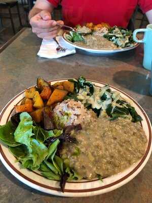 Shangri-la Vegan Restaurant