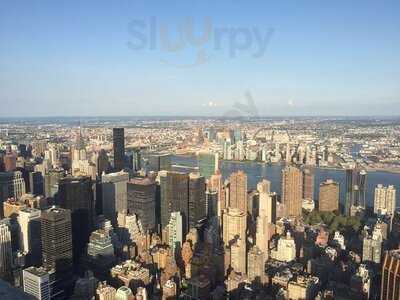 Statue Of Liberty Deli