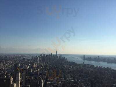 Statue Of Liberty Deli