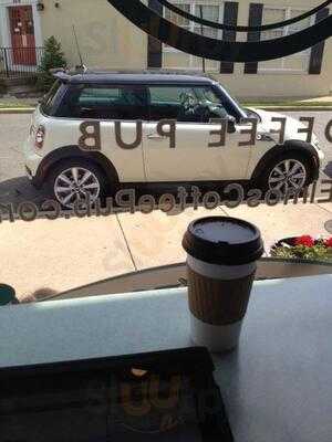 St. Elmo's Coffee Pub