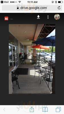 Cole's Bakery & Cafe