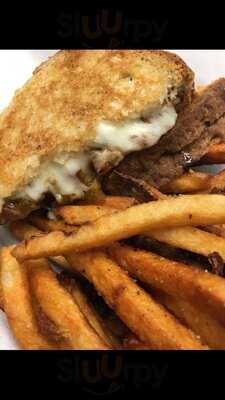 Cole's Bakery & Cafe