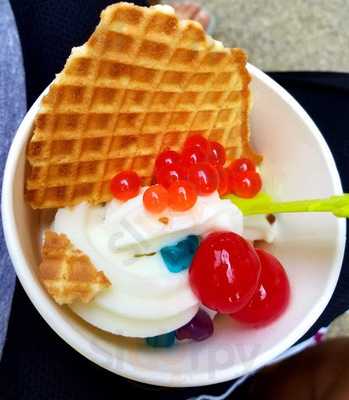 Menchie's Frozen Yogurt