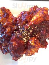 Maru Asian Tapas Bar & Lounge