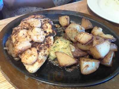 Applebee's Grill + Bar