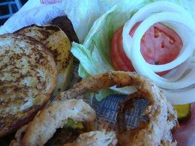 Fuddruckers