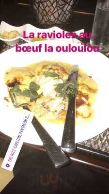 Lobby Lounge At The Ritz-carlton Pentagon City