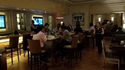 Lobby Lounge At The Ritz-carlton Pentagon City