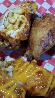 2 Fat 2 Fly Stuffed Chicken Wings