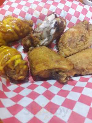 2 Fat 2 Fly Stuffed Chicken Wings