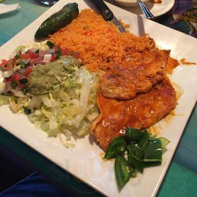 Los Tres Mexican Restaurant