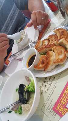 Flower Lounge Restaurant