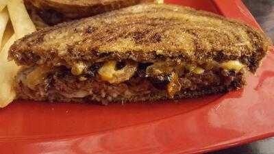 Red Robin Gourmet Burgers