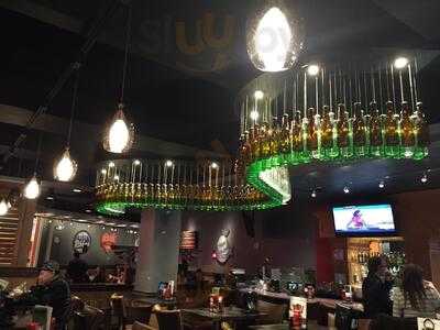 Red Robin Gourmet Burgers